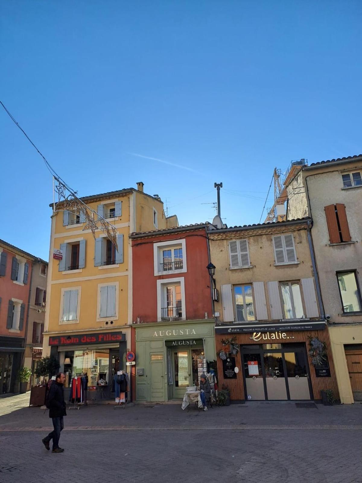 LʼIsle-sur-la-Sorgue Le Nid De Marius 아파트 외부 사진
